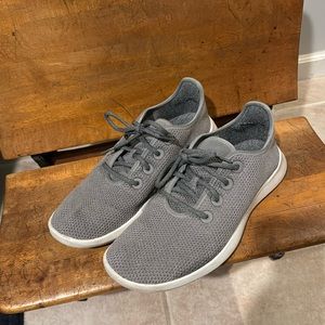Mens Allbirds Tree Runner Athletic Sneakers Size 11 Gray